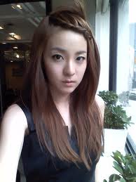 Dara (2NE1)